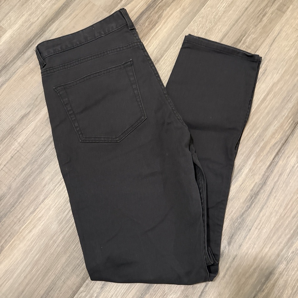 H&M Black Slim Fit Jeans with Brass Button